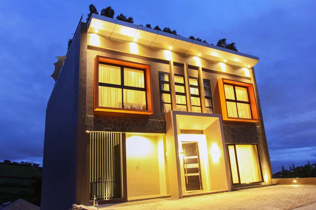 Daily Home Villa Dago Bandung Cameră foto